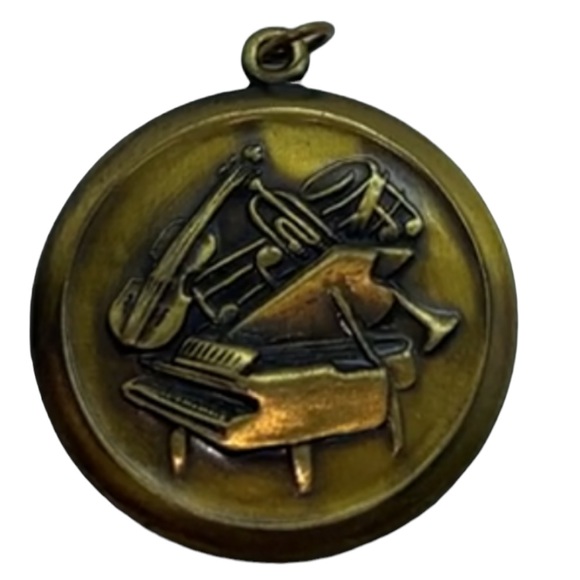MUSICAL INSTRUMENT PENDANT CHARM PIANO, VIOLIN, SAXOPHONE, NOTE - Picture 3 of 10